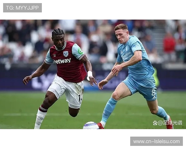 库杜斯伤退影响热刺进攻，桑德兰替补奇兵扳平比分